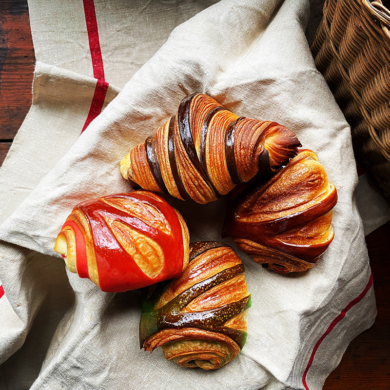 IDEAL BAKERY CROISSANT & PASTRY