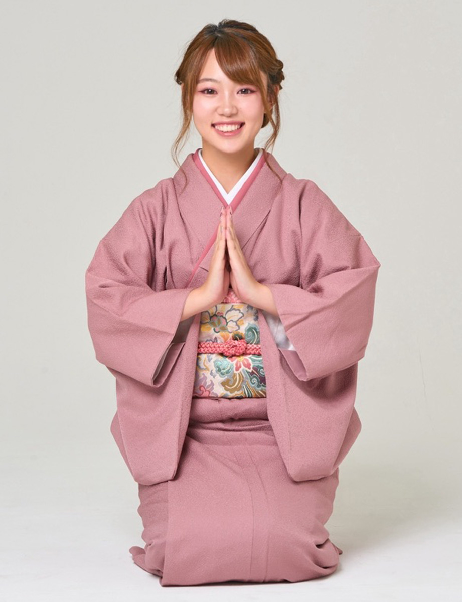 山梨県専門インフルエンサー「Momoka」