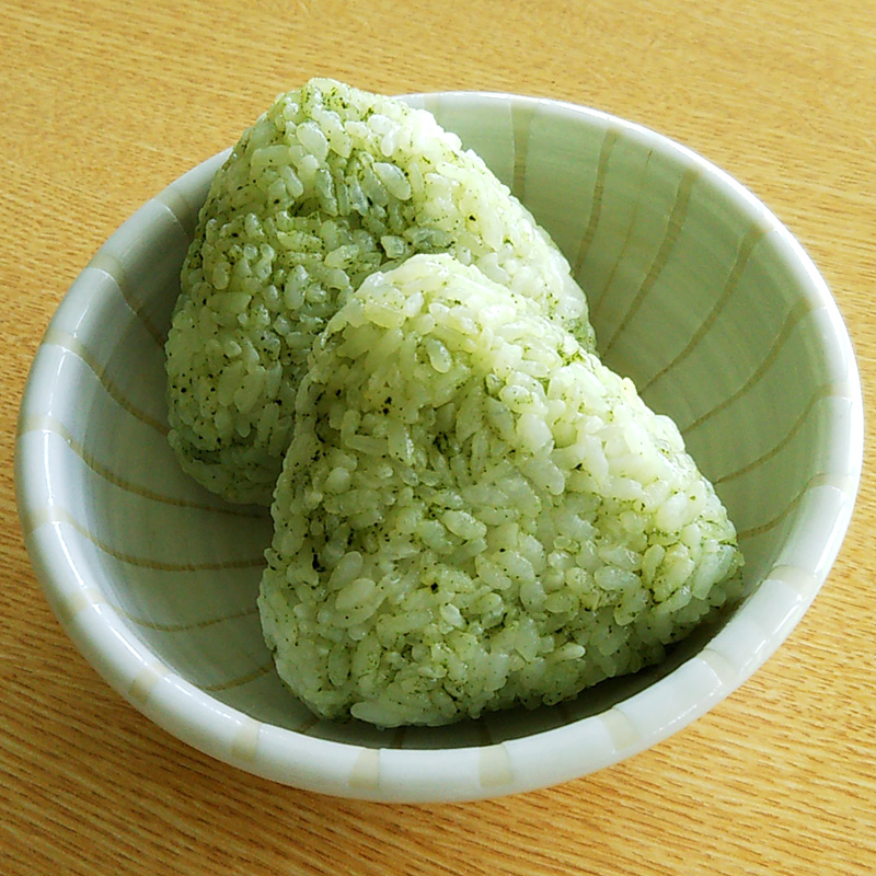 お手軽！！桑の茶葉入りごはん（おにぎり）レシピ