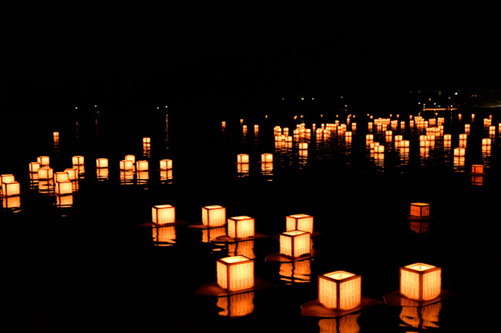 Eternal Breeze in 富士河口湖灯籠流し